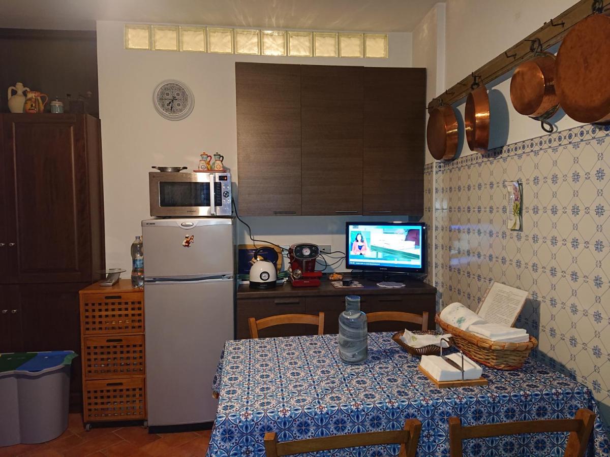 Casa Vacanze Piazza Apartment 2 Sant'Andrea di Conza Extérieur photo